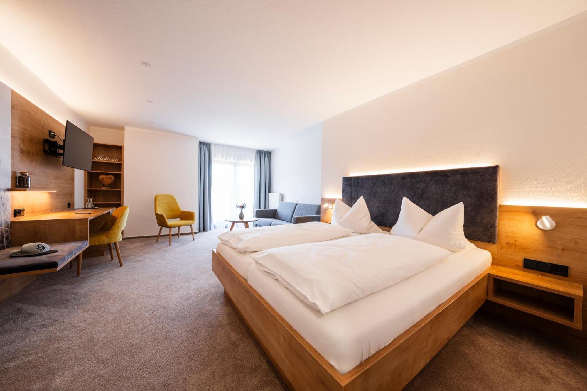Hotel-Gasthof Rose Oberkirch  Εξωτερικό φωτογραφία
